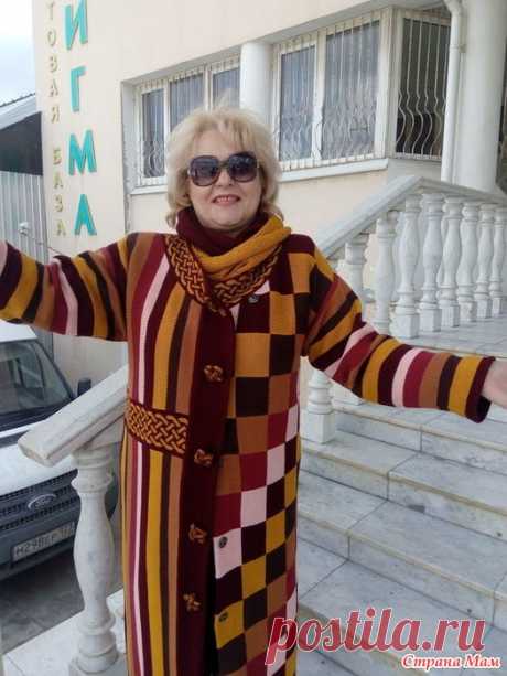 Пальто  "Геометрия" Уважаемые мастерицы ! Это мой первый пост в группе, мое первое пальто и первая большая работа на машине Бразер. . Воот ))