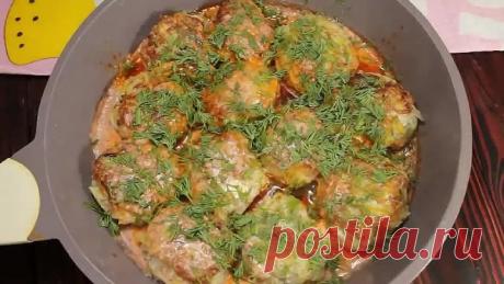 Беру Фарш, картофель и луковицу и готовлю вкусный Ужин.