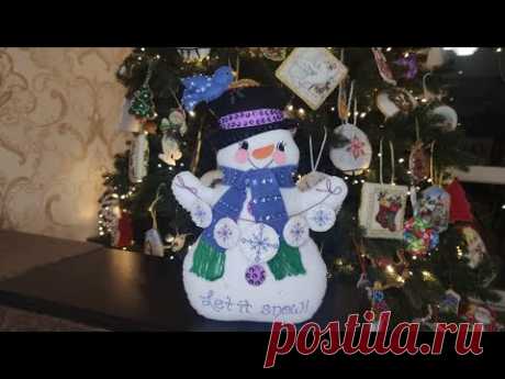 Снеговик &quot;Let it snow&quot; Door Stopper от Bucilla