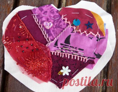Coeur crazy rose : embellissement / Pink Crazy Heart: embellishment