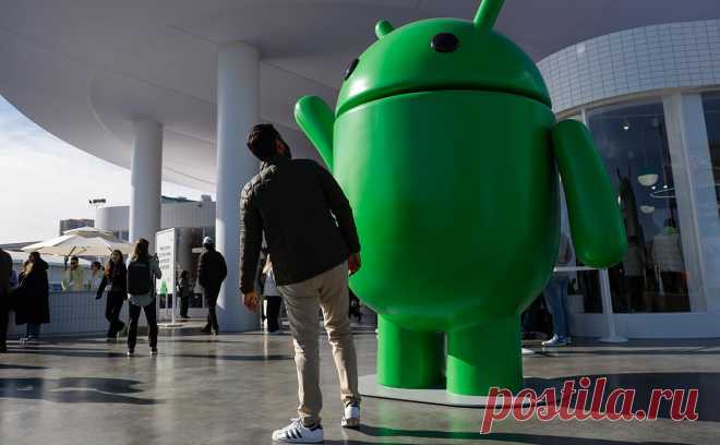 Бизнес предложил убрать операционки на базе Android из госсектора и ТЭКа. Ассоциация разработчиков софта предложила ФСТЭК создать критерии доверенности для мобильных ОС на базе Android, используемых на критической инфраструктуре. Это связано с рисками безопасности, обновлений и лицензирования