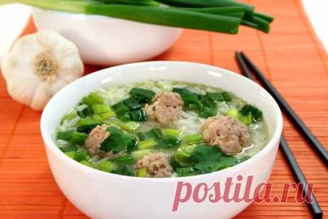Вкусная идея для обеда - рисовый суп с фрикадельками Вкусно и сытно. Рекомендую!