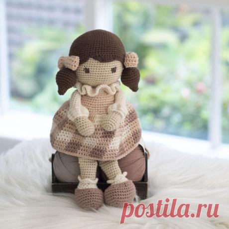 Кукла амигуруми