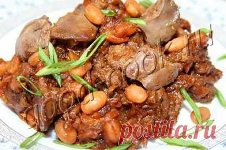 Хорошая кухня - куриная печень тушеная с фасолью. Кулинарная книга рецептов. Салаты, выпечка.
