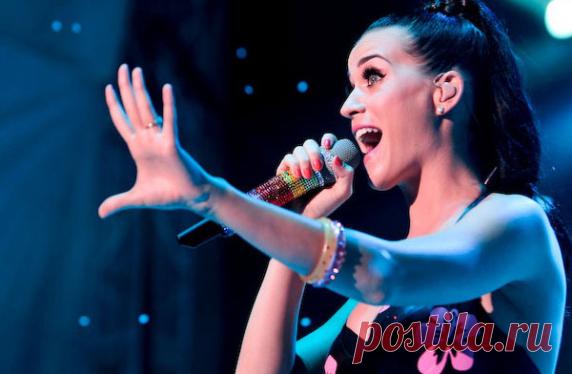 История трёх крупнейших музыкальных лейблов: от продажи грампластинок до интернет-эпохи