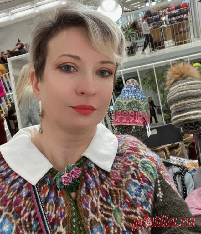 Вязание спицами: зимние вещи от российской рукодельницы Нателы Астаховой | Женщина после 50 | Дзен