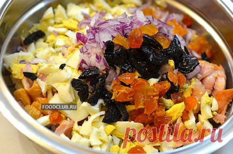 Лучшие вариант праздничного салата с курицей