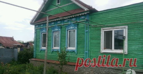 👪 + 🚍 = ⛱ ЧТО ЗА ГОРОД СЫЗРАНЬ - ПОЧЕМУ ОБЯЗАТЕЛЬНО НУЖНО ПОСЕТИТЬ 💛💚💙 3 ВЫПУСК

Дом С.П. Щербакова
Построенный в 1912-13 г., являет определенное сходство с другим известным произведением архитектора, особняком М.В. Чернухина. Здание в стиле деревянного модерна имеет угловую композицию, объединяющую два объема верхним двускатным шатром с заглубленным тимпаном и выделенной боковой мансардой.

В отличие от заказного варианта дом архитектора помимо структурной отделки почти не декорирован.