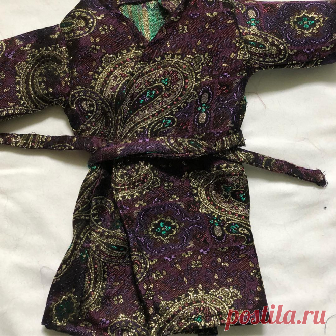 Caitlyn Hasenkopf в Instagram: «I’m completely done with sewing robes. Well, not done done. I’m going to make more robes sometime in the future. Maybe not till next year…» 23 отметок «Нравится», 3 комментариев — Caitlyn Hasenkopf (@mycreativesewing) в Instagram: «I’m completely done with sewing robes. Well, not done done. I’m going to make more robes sometime…»