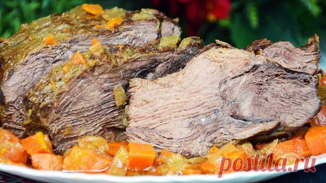 СОЧНАЯ И МЯГКАЯ ГОВЯДИНА, ТУШЕНАЯ ЦЕЛЫМ КУСКОМ В КАЗАНЕ — Кулинарная книга - рецепты с фото