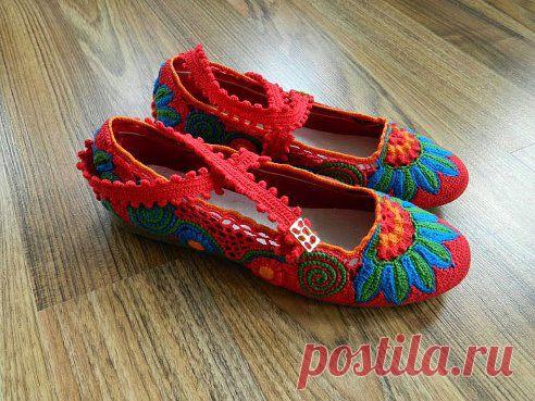 Летние туфли — ирландское кружево.Больше здесь http://vvvision.com.ua/letnie-tufli-irlandskoe-kruzhevo/