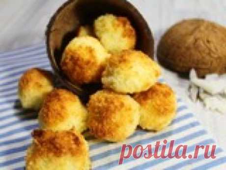 Кокосанка - очень вкусное печенье всего из трех ингредиентов! Домашнее печенье без муки за 20 минут! Сегодня приготовим вкуснейшее печенье всего из 3 ингредиентов и без пшеничной муки. Это займет совсем немного времени, но будет очень вкусно...
