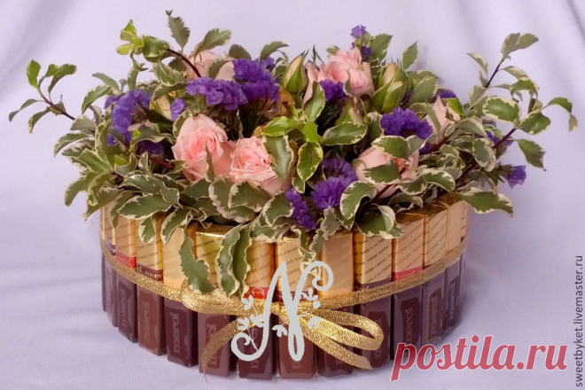 2347c09bd10af8b306d3301cf3e5--tsvety-floristika-tort-iz-zhivyh-tsvetov.jpg (1024×682)