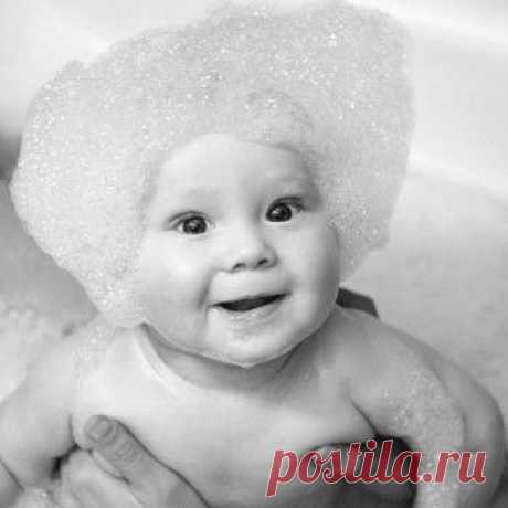 Стишки для альбома с фотографиями малыша / Стихи, стишки и стихотворения для детей, поздравления / Ёжка - стихи, загадки, творчество и уроки рисования для детей