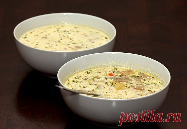 Грибной суп с перловкой
Вкусный сытный суп с лесными грибами, овощами и перловкой. Без добавления сметаны суп становится постным.