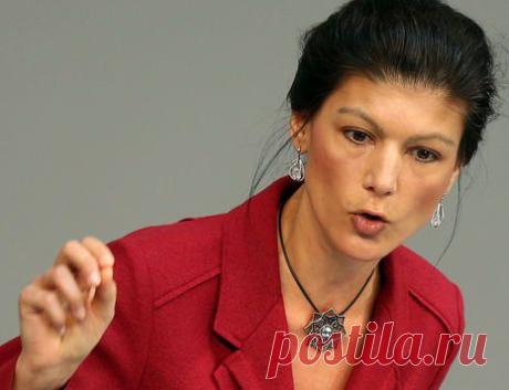 Сара Вагенкнехт полякам, за Освенцим в защиту Путина