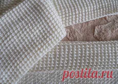 «Количество петель кратно 3 + 2 кромочные. Вязание образца. Набираем на спицы 26 петель. 1-й ряд: кромочная, * 2 лиц., 1 изн. *, кромочная. 2-й ряд: кромочная, * 1 лиц., перекинутый накид (прямой на…» — карточка пользователя Лариса Серболина в Яндекс.Коллекциях
