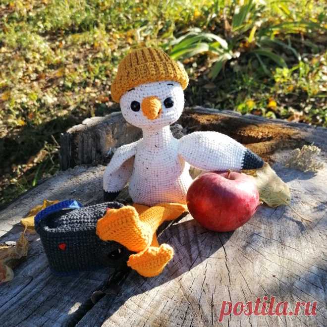 Чайка Герри амигуруми. Схемы и описания для вязания игрушек крючком! Бесплатный мастер-класс от Татьяны Пашевой по вязанию чайки по имени Герри. Высота вязаной крючком игрушки примерно 12-13 см в положении сидя. Для изг…