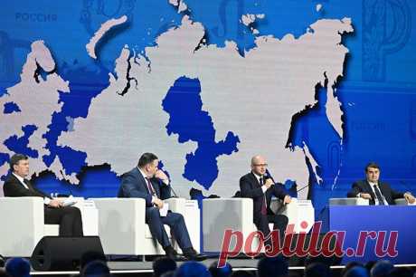 Встреча на выставке &quot;Россия&quot;. Муниципальный форум собрал 7,5 тысяч человек. 15 января в Москве на площадке выставки &quot;Россия&quot; состоялся Всероссийский муниципальный форум. Мероприятия посетили 7,5 тысяч участников из 89 регионов страны. На форуме презентованы четыре проекта и портал для муниципального сообщества.