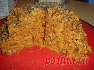 Торт «Муравейник» за 10 минут.   ☜Сохрани. Иначе потеряешь. 
Это вкусный и быстрый в приготовлении тортик без выпечки из минимума продуктов. Готовится он буквально за 10 минут, еще минут 30 для пропитки .Очень вкусно.
Ингредиенты:
 Печенье (типа 