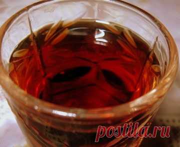 Водка на орехах (кедровых и грецких) – два рецепта настоек