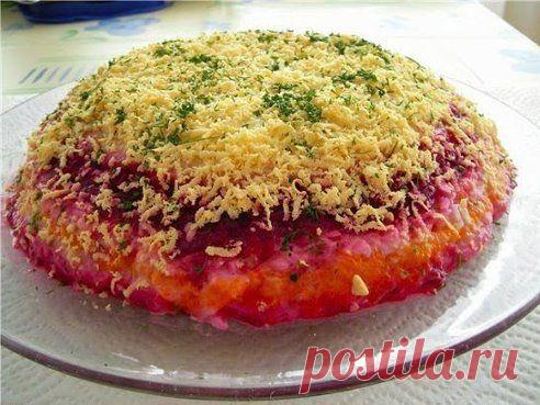 Салат "Президент".Безумно вкуснo!! Быстро, легко и ОЧЕНЬ вкусно!  совсем простой. !! Более подробно о рецепте можете узнать в источникe: шеф-повар Одноклассники, по ссылке fastppc.net/abec9  Рекомендуем посмотреть!!! Приятного аппетитa

Дорогие кулинары! Чтобы не потерять рецепт, жмите "Класс!", а потом "поделиться". Рецепт будет на вашей стене В Одноклассники. Всё ОК!