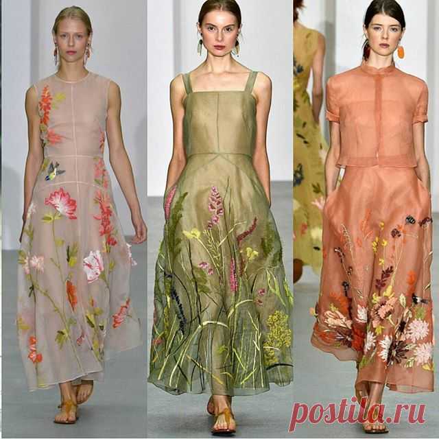 Вдохновение😍 #inspiration
Модели для пошива из органзы
Ниже в постах представлена органза разного цвета
#шелк #silk #seta #шифон #одежда #красиваяодежда #тканимосква #шьюназаказ #роскошныеткани #платок #итальянскиеткани #ткани #тканииталии #шьюсама #тканидляодежды #платье  #tessuti #fabric #тканиизиталии  #шьюсамасебе #burda #ателье #ательемосква #пошивназаказ #пошив