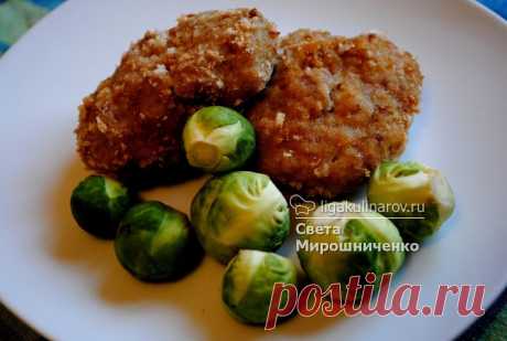 Паровые котлеты в мультиварке рецепт пошаговый Лиги Кулинаров. Рецепт паровых котлет в мультиварке, рецепты Лиги Кулинаров.
