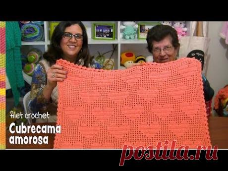 Cubrecama amorosa con corazones tejidos en filet crochet / Tejiendo Perú