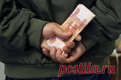 ЦБ указал на серьезное долговое бремя россиян