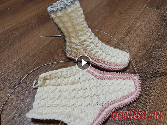 НОСКИ ДОМАШНИЕ СПИЦАМИ БЕЗ ШВОВ. Socks without seams. Носки - сапожки вяжем вместе спицами на 38-39 размер из пряжи Нако Спортвул, в 100 гр.- 120 м....