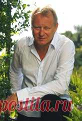 Стеллан Скарсгард