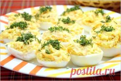 Фаршированные яйца с сыром – Рецепты. Закуски из яиц, из сыра, из творога. Закуски