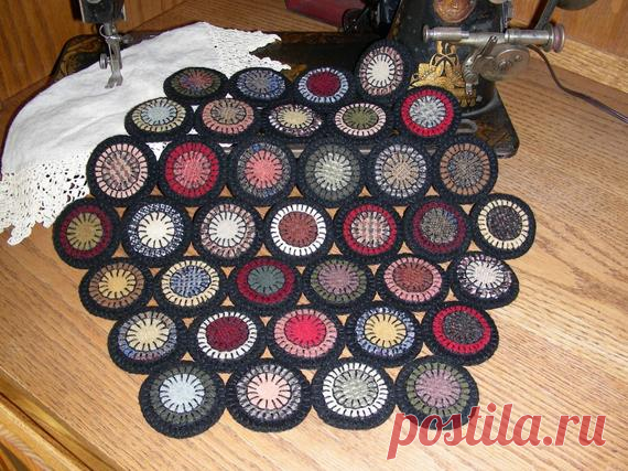 E Pattern Penny Rug | Etsy