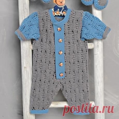 Двуцветный комбинезон для малыша

Симпатичный комбинезон можно связать и для мальчика, и для девочки, просто выбрав нужное цветовое сочетание, и расположив пуговицы на «правильной» стороне.

Размеры
62/68 (80/86)

ВАМ ПОТРЕБУЕТСЯ
Пряжа (55% шерсти, 33% акрила, 12% кашмирской шерсти; 125 м/50 г) — 300 (350) г серой и 200 (250) г голубой; крючок №4,5; 5 пуговиц.

УЗОРЫ И СХЕМЫ

СТ. С/Н
Вязать круговыми рядами: каждый круговой ряд начинать с 3 в.п. подъема вместо 1-го ст. с/н...