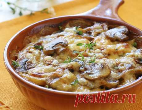 Картофель с грибами в духовке / Простые рецепты