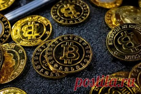 В России предложили экспортировать криптовалюту как газ. Российские майнеры могут получить от правительства разрешение продавать криптовалюту как экспортный товар. Минфин разработал законодательный проект для поставок криптовалюты за рубеж по примеру того, как действует экспорт газа. Ведомство вместе с ЦБ выступают за то, чтобы признать майнинг криптовалют как отрасль.