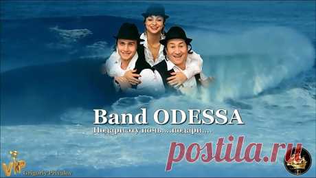 Безумный танец от «Band Odessa». Попробуйте уследить за ногами танцоров! 
Искусство танца всегда поражает и удивляет. Профессиональные исполнители демонстрируют уникальные хореографические номера. Оригинальные движения и красивые па способны поразить душу человека, далеког…