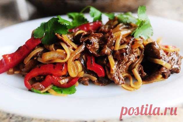 Говядина с овощами по-тайски