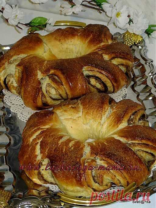 Нарядные творожные булочки с корицей
