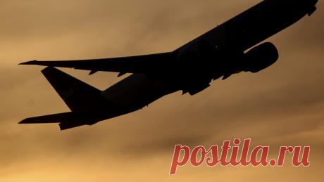 (+2) А "Бука" не было: Версия о сбитом MH17 рассыпалась после видео очевидца - эксперт