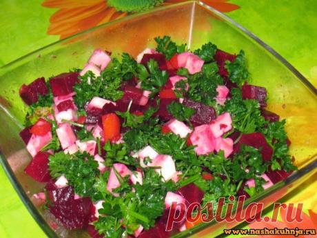 Свекольно - морковный салат с паниром