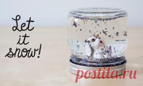 Снежный глобус. Такому подарку будут рады не только дети, но и взрослые. Описание работы под фото.
#рукоделие #творчество