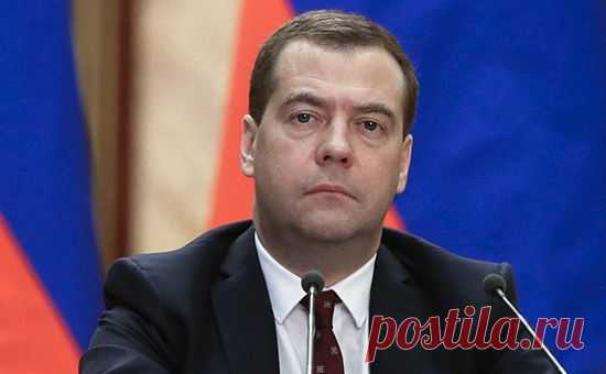 По словам премьера, несмотря на наличие «разных проблем, мы все равно должны принимать решения в рамках принятых решений». Такое заявление от премьера  не вселяет уверенность в завтрашнем дне