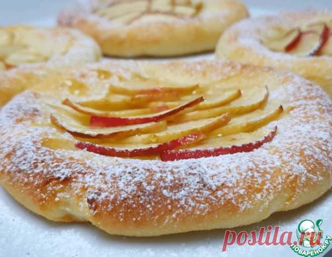 Творожные ватрушки с яблоками – кулинарный рецепт