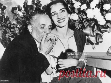 maria-callas-0212193216091977sngerin-sopran-usa-griechenland-ihr-und-picture-id541080063 (2048×1521)