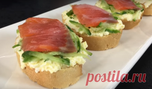 Вкуснейшая закуска с красной рыбой  



 Закуска с красной рыбой получается нереально вкусной. И она с легкостью заменит любой салат на вашем праздничном столе. Закуска приведет в восторг ваших гостей и понравится всем, без исключения.…