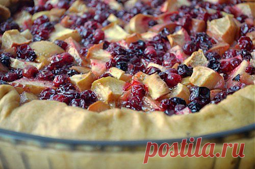 Пироги с замороженными ягодами: лучшие рецепты и особенности приготовления / Простые рецепты