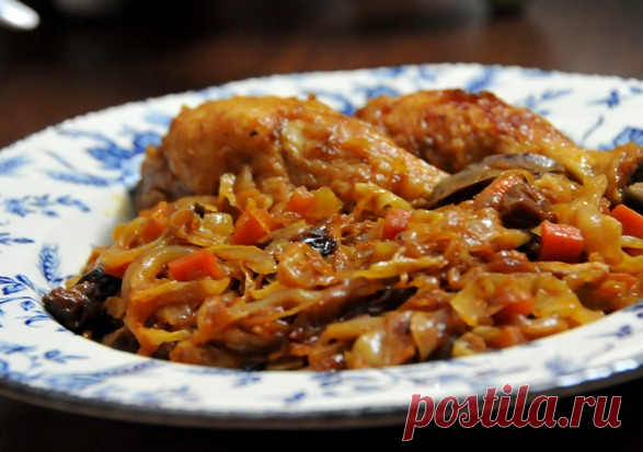 Куриные ножки, запеченные с тушеной кислой капустой — Cook-Talk