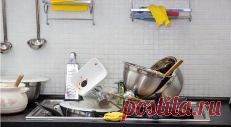 Почему вы никогда не должны мыть горячую сковородку